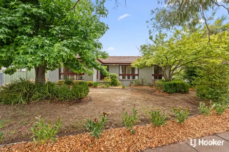 3 Dalley Cres, Latham, ACT 2615