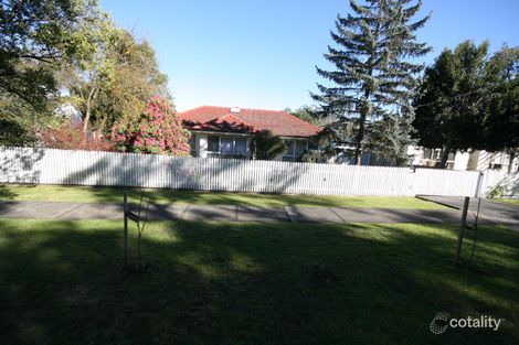 49 Old Lilydale Rd, Ringwood East, VIC 3135