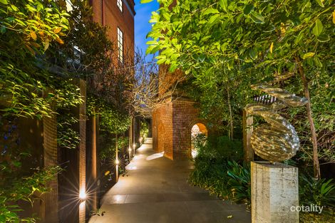 Property photo of 113/88 Trenerry Crescent Abbotsford VIC 3067