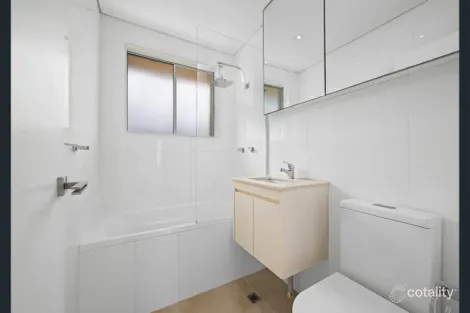 Property photo of 5/98 Howard Avenue Dee Why NSW 2099