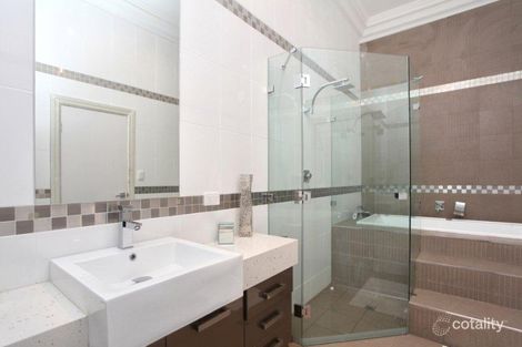 Property photo of 12 Glenfield Circuit Angle Vale SA 5117