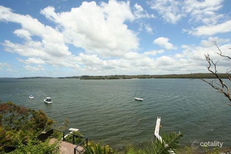 Property photo of 23 Coal Point Road Coal Point NSW 2283