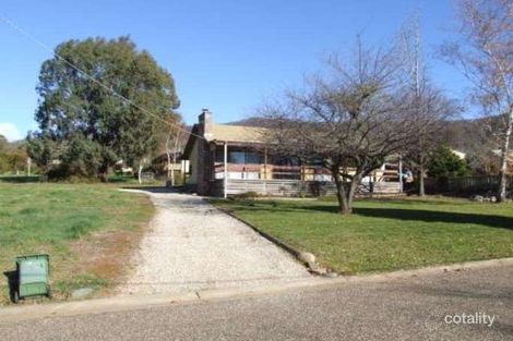 28 Young Cres, Tawonga South, VIC 3698