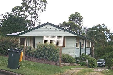 36 Normanton St, Stafford Heights, QLD 4053