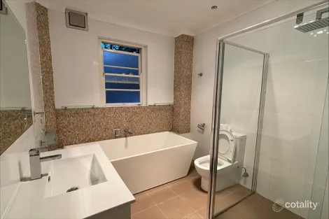 Property photo of 2/1 Cecil Street Ashfield NSW 2131