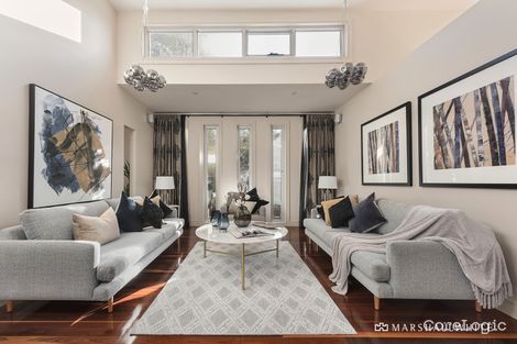 Property photo of 12 Wynyard Crescent Balwyn North VIC 3104