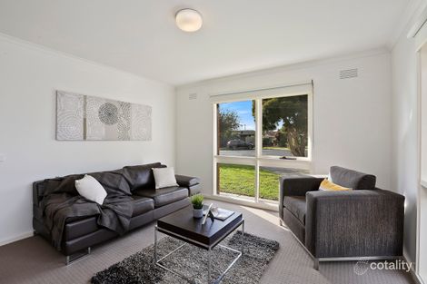 Property photo of 11 Poplar Court Belmont VIC 3216