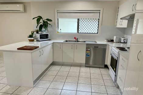 Property photo of 7 Algona Street Labrador QLD 4215