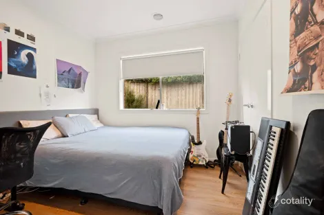 Property photo of 15 Pontiac Drive Smythes Creek VIC 3351