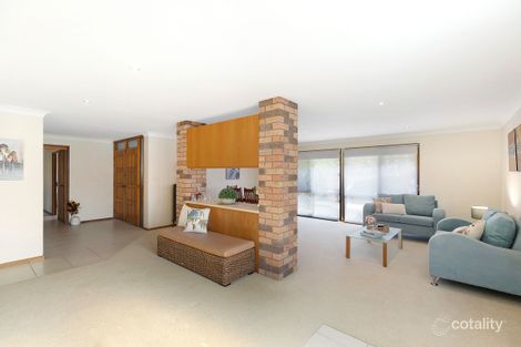 Property photo of 6 Sarah Close Killarney Vale NSW 2261