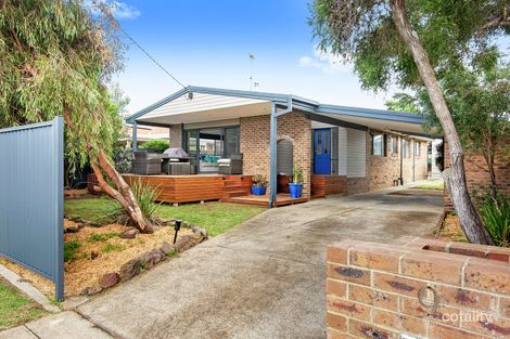 Property photo of 9 Swansea Grove Mornington VIC 3931