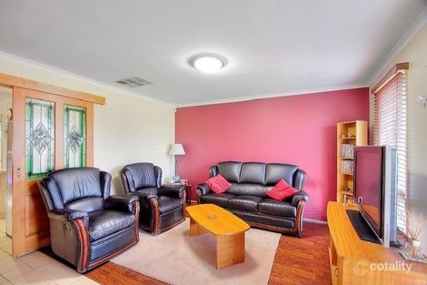 Property photo of 2 Ballina Place Hampton Park VIC 3976