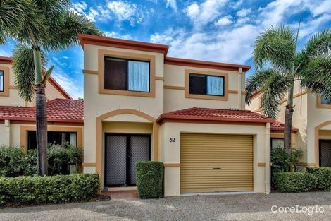 Property photo of 32/74 Plaza Street Wynnum West QLD 4178