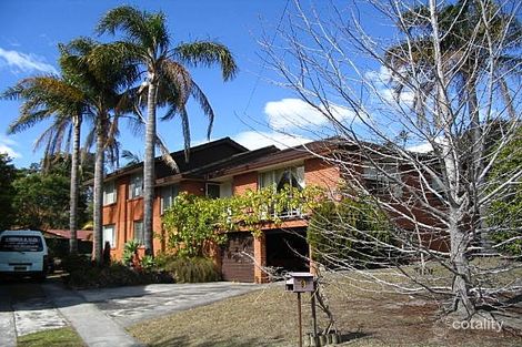 9 Waterside Cl, Point Clare, NSW 2250