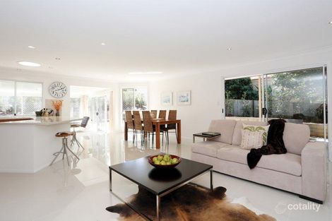 Property photo of 3 Angus Street Sinnamon Park QLD 4073