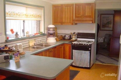 Property photo of 18 Flinders Close Barrack Heights NSW 2528