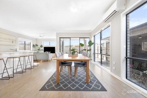 Property photo of 13 Mount Greville Way Park Ridge QLD 4125