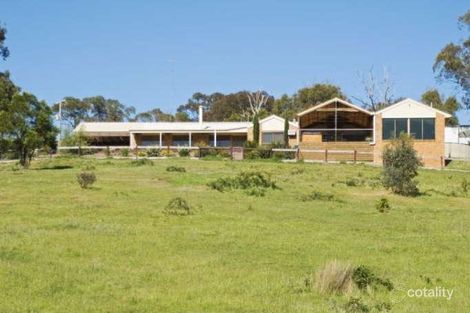 35 Mullers Rd, St Andrews, VIC 3761