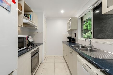 Property photo of 16 Holyn Close Woombye QLD 4559