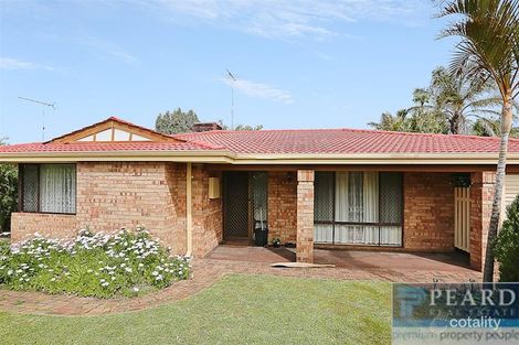 13 Pepperwood Rise, Halls Head, WA 6210