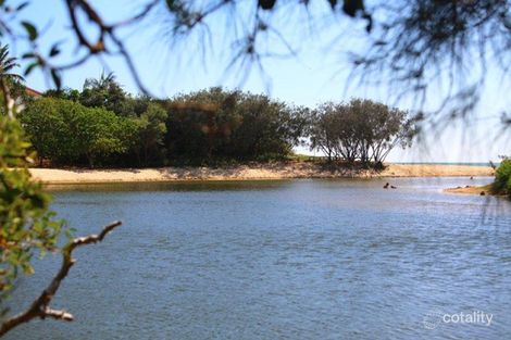 Property photo of 80 Cooroora Street Dicky Beach QLD 4551