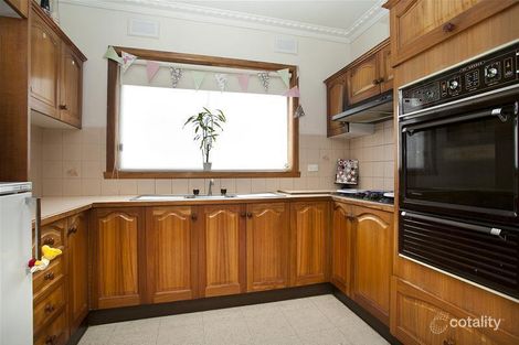 Property photo of 30 Helene Street Ardeer VIC 3022