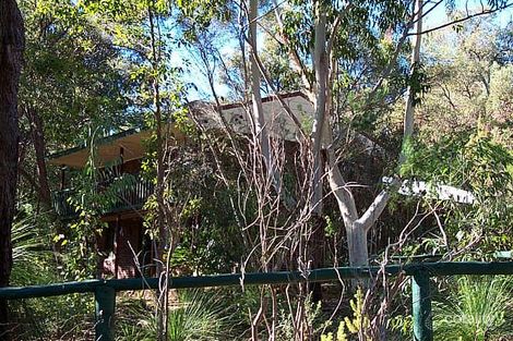 Property photo of 3 Reddy Avenue Mundaring WA 6073