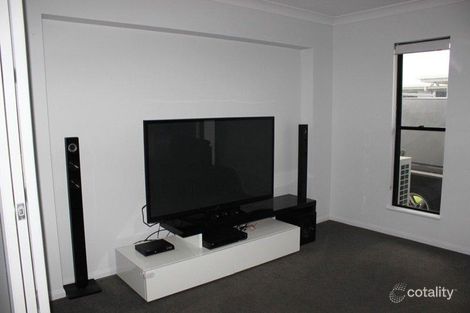 Property photo of 40 Phoenix Crescent Rural View QLD 4740