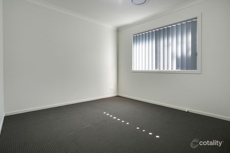 Property photo of 8 Wiregrass Avenue Denham Court NSW 2565