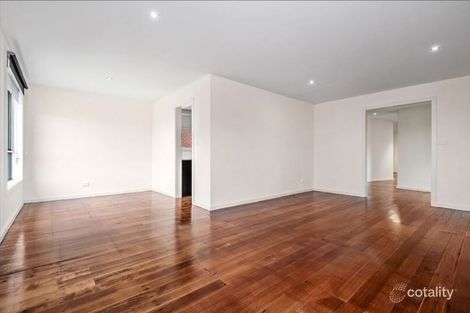 Property photo of 12 Madison Court Bundoora VIC 3083