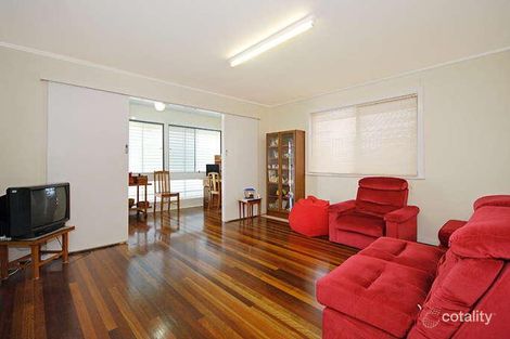 Property photo of 11 First Avenue Sandgate QLD 4017