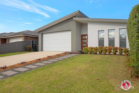 Property photo of 10 Gillan Grove Broulee NSW 2537