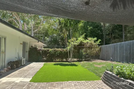 Property photo of 1/38 Bourke Street Blacks Beach QLD 4740