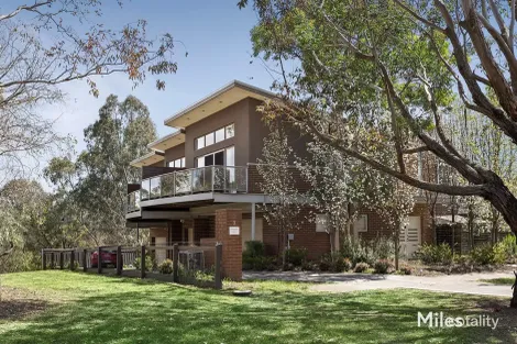 2/3-5 Liberty Pde, Ivanhoe, VIC 3079