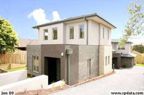 1/381 Highbury Rd, Burwood, VIC 3125