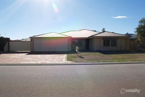 4 Chinchilla Pkwy, Port Kennedy, WA 6172