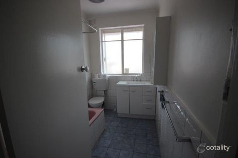 Property photo of 11/596 Neerim Road Hughesdale VIC 3166