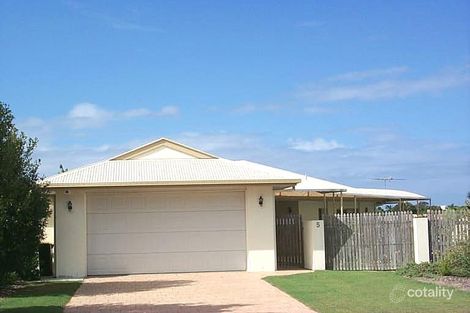 5 Bass Ct, Banksia Beach, QLD 4507