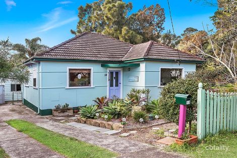 Property photo of 13 Stirgess Avenue Curl Curl NSW 2096