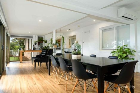 Property photo of 21 Wirra Wirra Street Mount Lofty QLD 4350