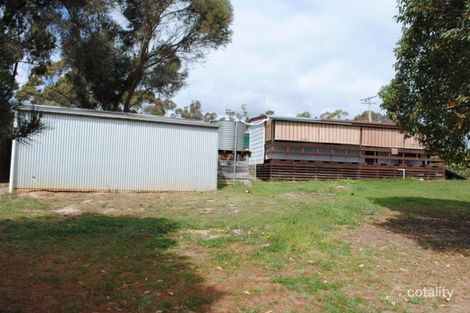 Property photo of 21 Mountain View Street Avoca VIC 3467