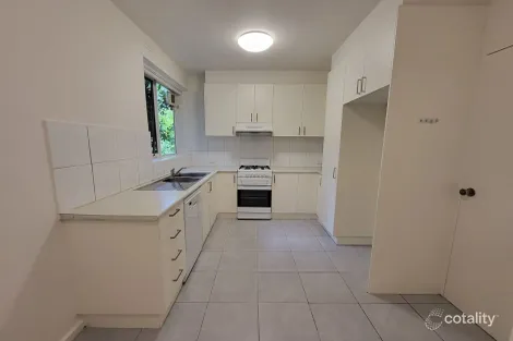 24/1 Whitehall Ct, Caulfield North, VIC 3161