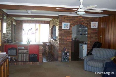 Property photo of 7 Cabbage Tree Palm Crescent Pelican NSW 2281