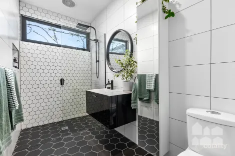 Property photo of 50 Austin Street Seddon VIC 3011