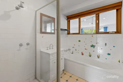 Property photo of 72 Pecham Street Glenroy VIC 3046