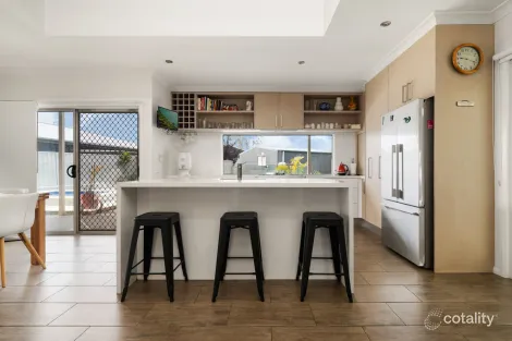 Property photo of 8 Inverness Avenue Mudgee NSW 2850