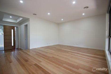 Property photo of 2/53 Rivett Crescent Mulgrave VIC 3170