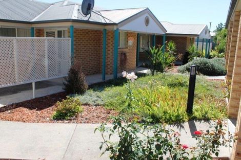 Property photo of 10/2 Hanlon Court West Wodonga VIC 3690