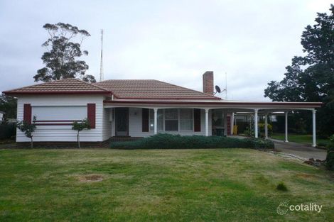 45 Henty Hwy, Warracknabeal, VIC 3393