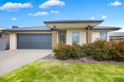 8 Naas Rd, Clyde North, VIC 3978